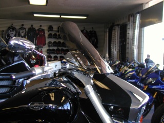 Suzuki M109r